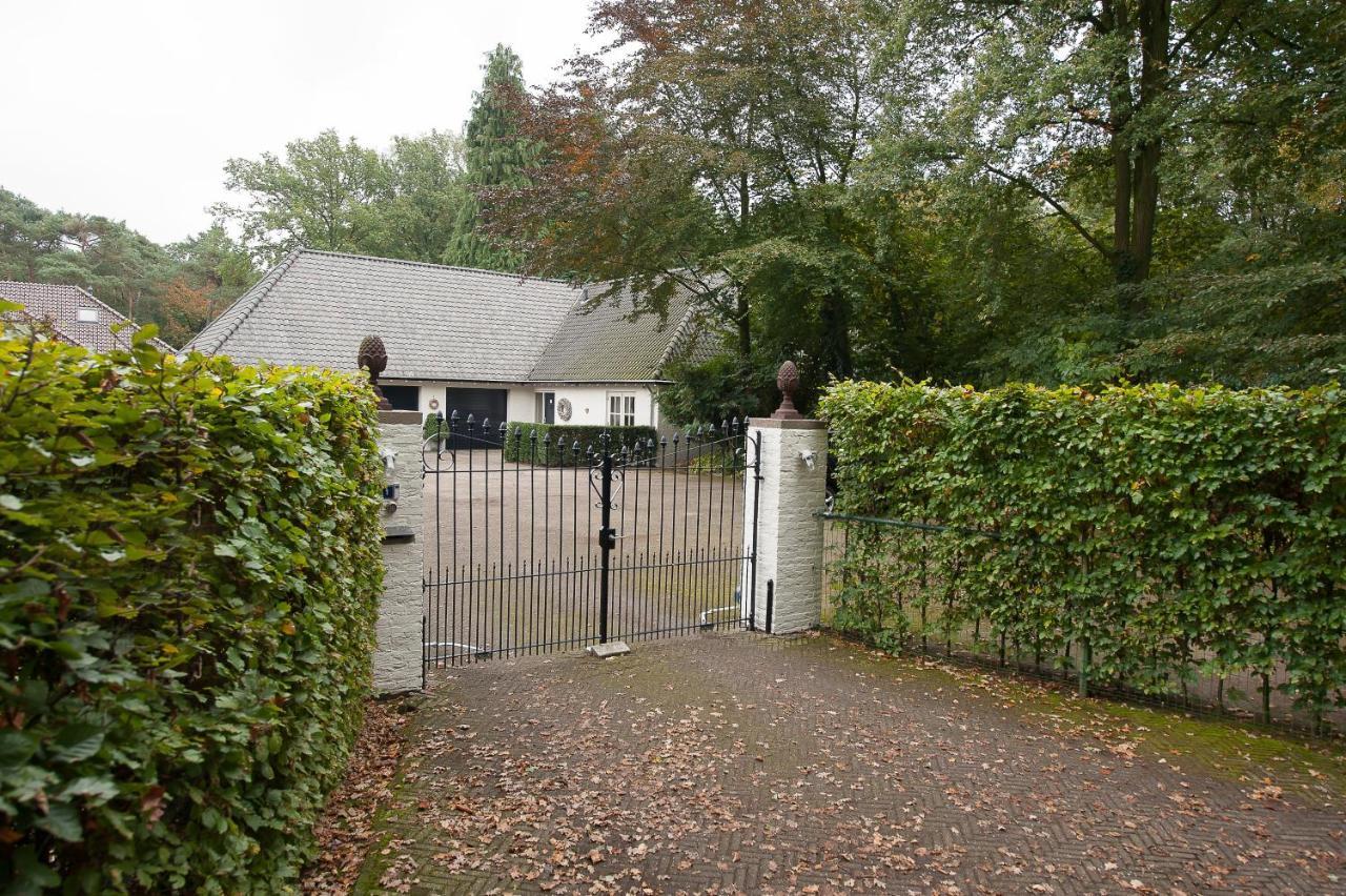 Guesthouse De Hees Eersel Esterno foto